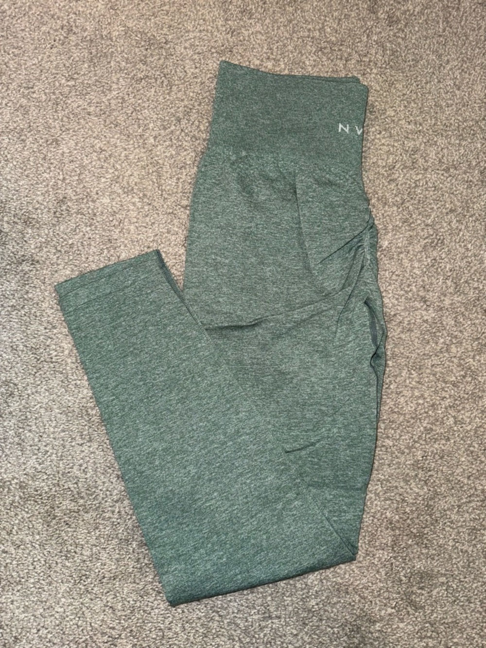 NVGTN Green High-Waist Scrunch Leggings